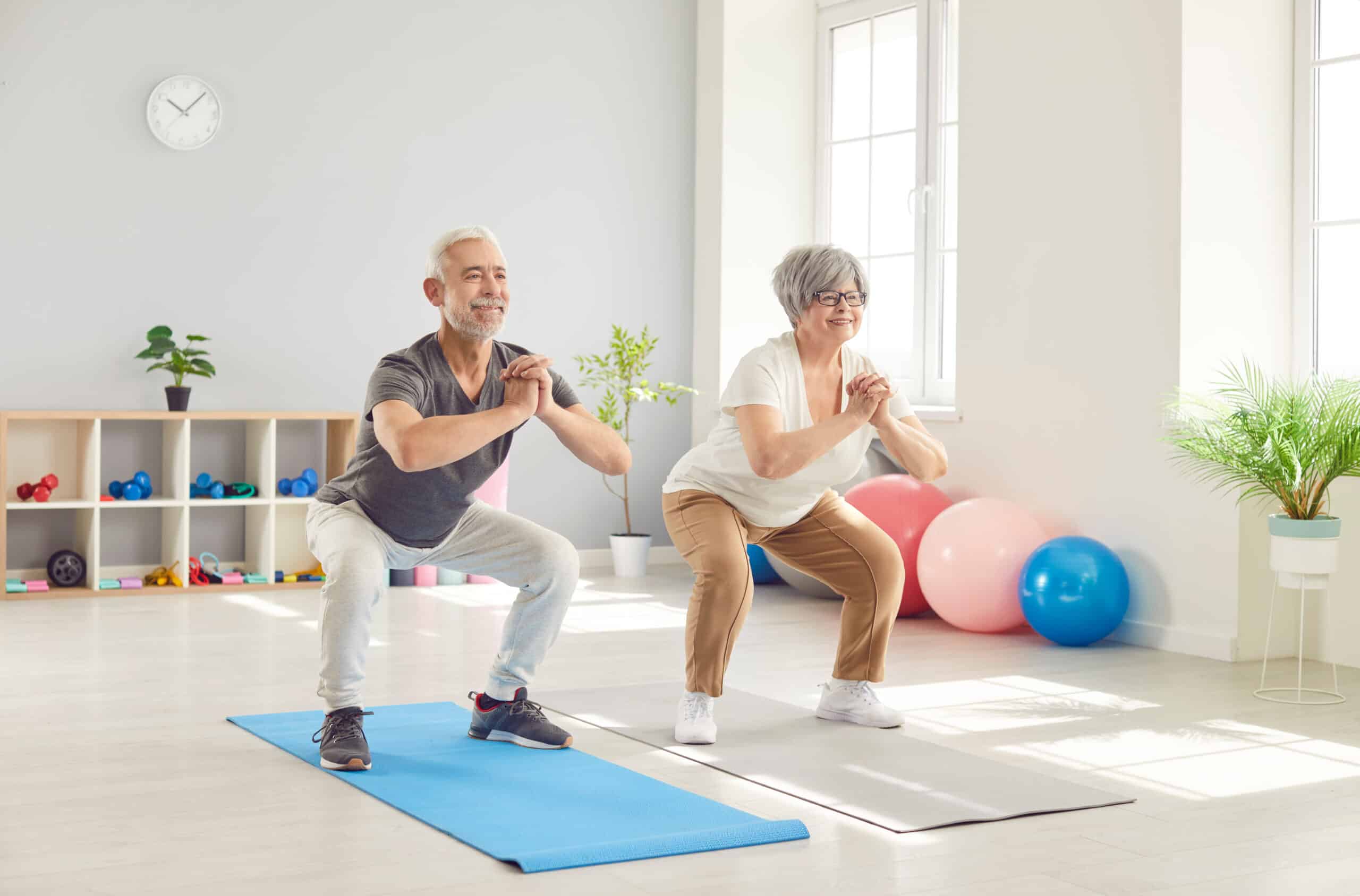 numero di squat da fare al giorno per aumentare la massa muscolare a 50 anni