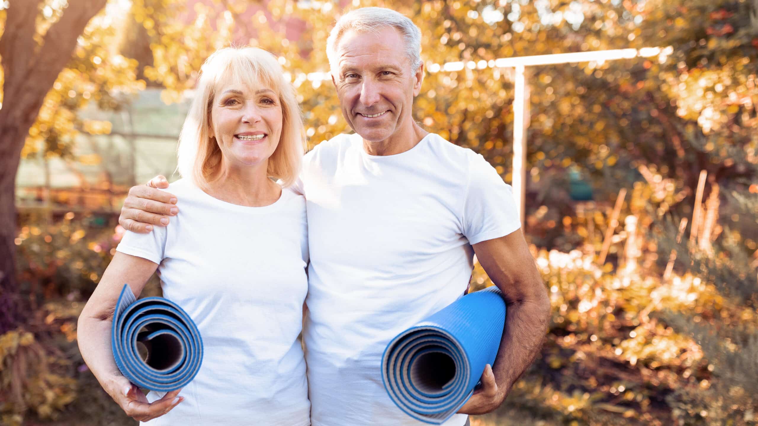 Scoprite le posizioni yoga per la mobilità dopo i 60 anni