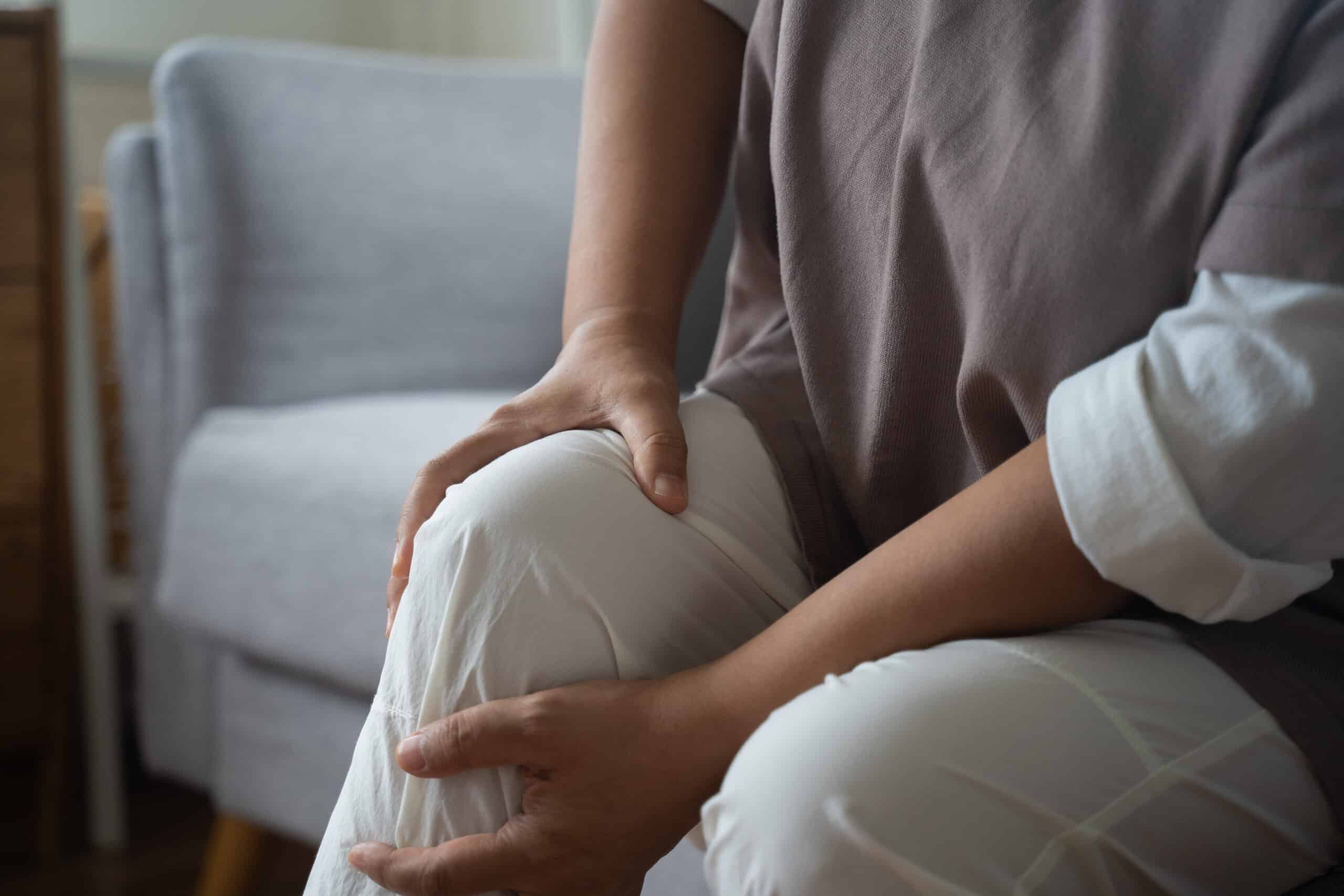 scoprite un'attività consigliata per chi ha dolori alle ginocchia